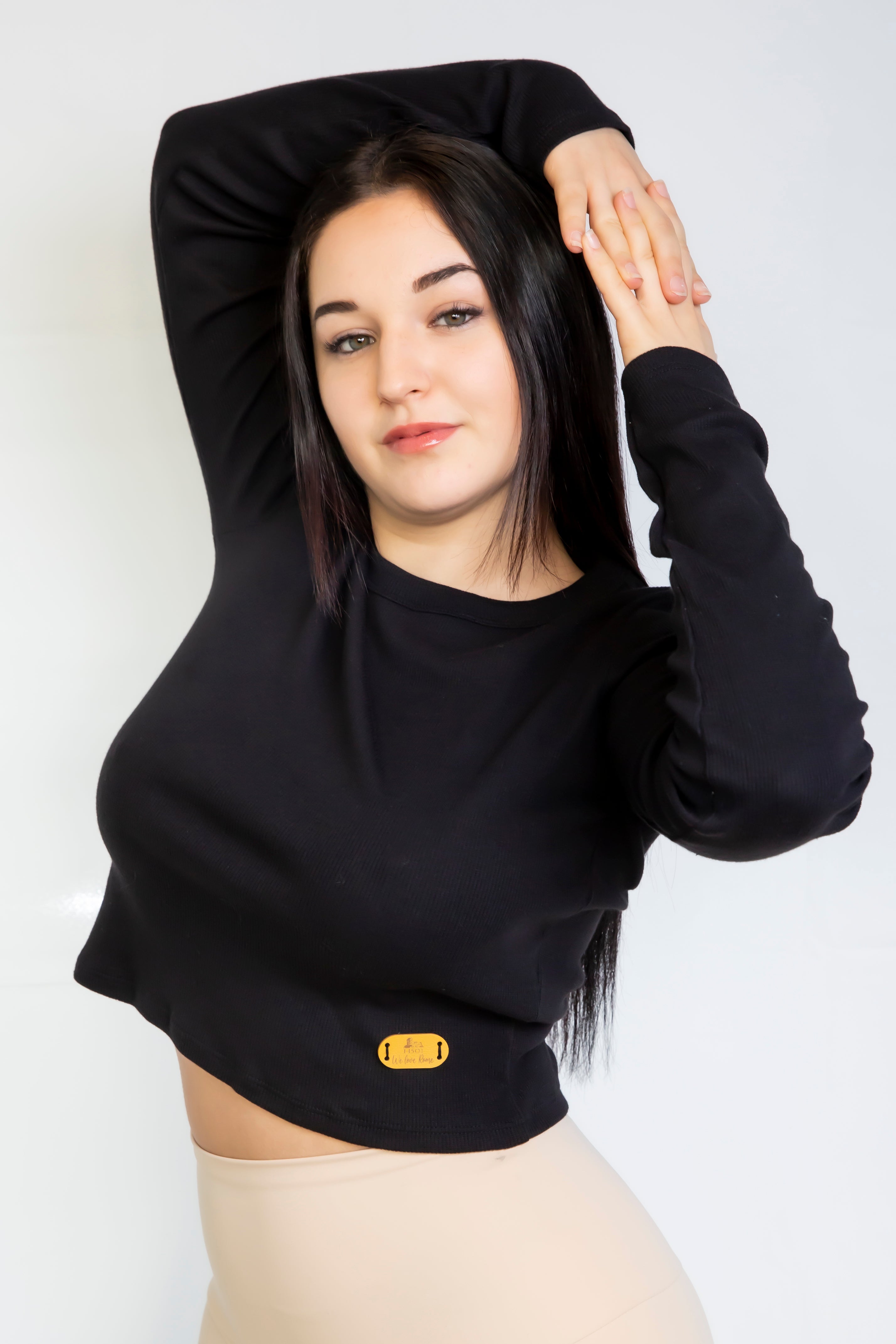 Crop top 'WeLoveRoma' H501 in colore bianco, taglia S, che offre un look urbano e alla moda.