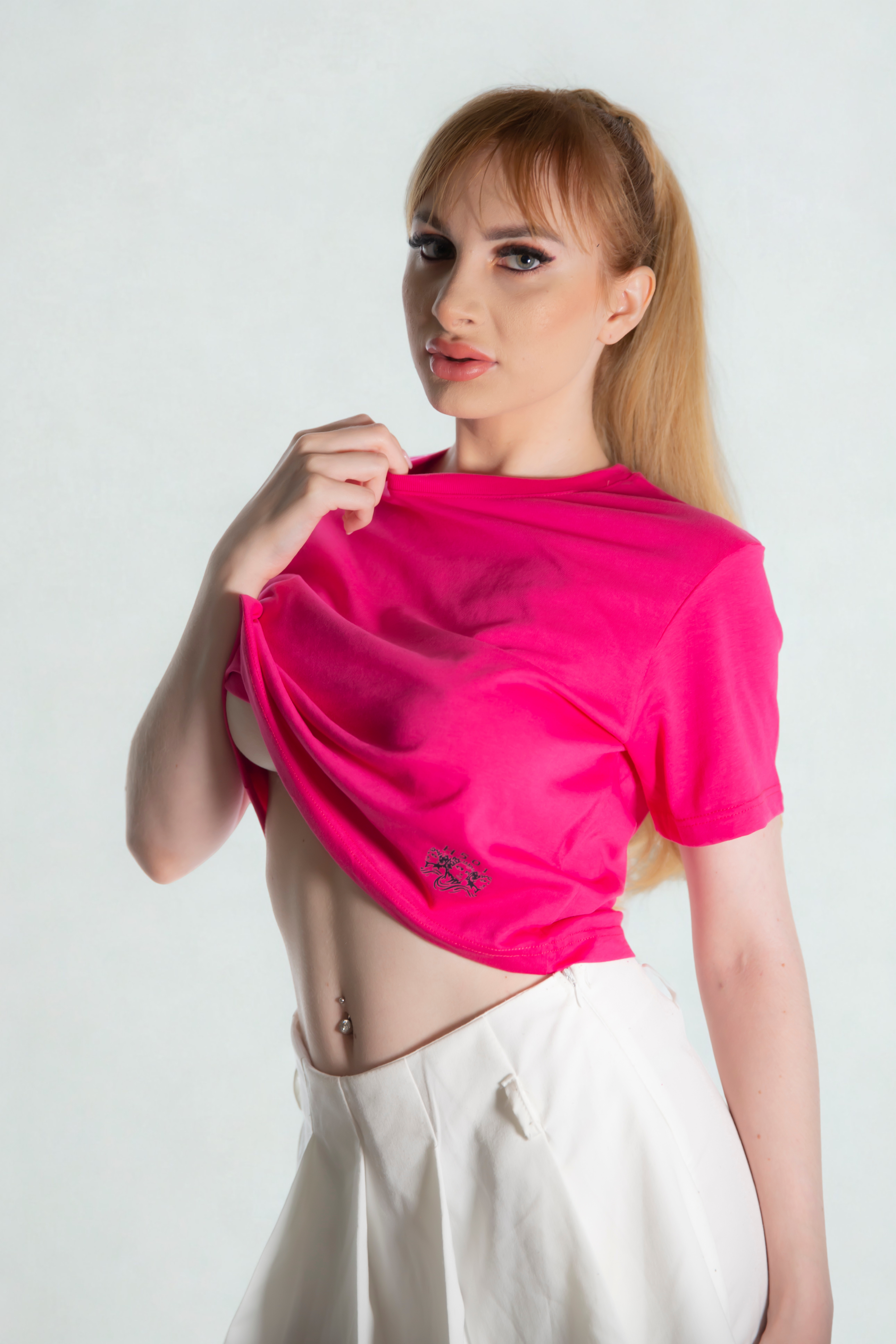 T-Shirt Crop Donna H501 – Fucsia Roma